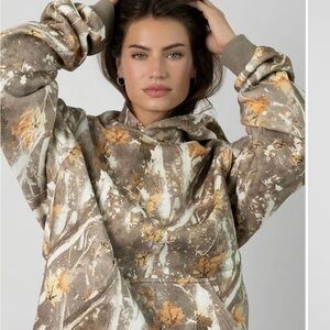 Comfrt camo print hoodie- Adirondack